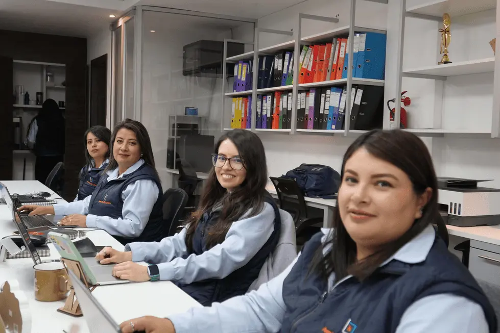 Servicios legales con enfoque tributario